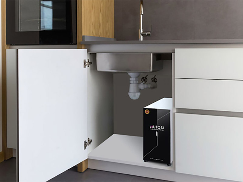 Máy lọc nước có thiết kế nhỏ gọn phù hợp đặt trong gầm tủ tiết kiệm không gian