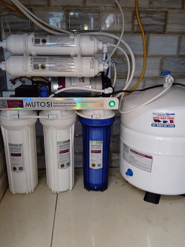 Máy lọc nước không vỏ tủ Mutosi thích hợp để gầm tủ, chân bồn rửa bát