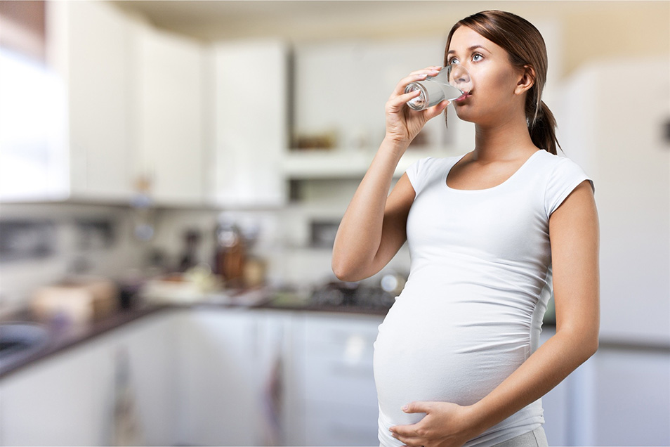 Nước ion kiềm an toàn và có tác dụng hỗ trợ đáng kể cho mẹ bầu