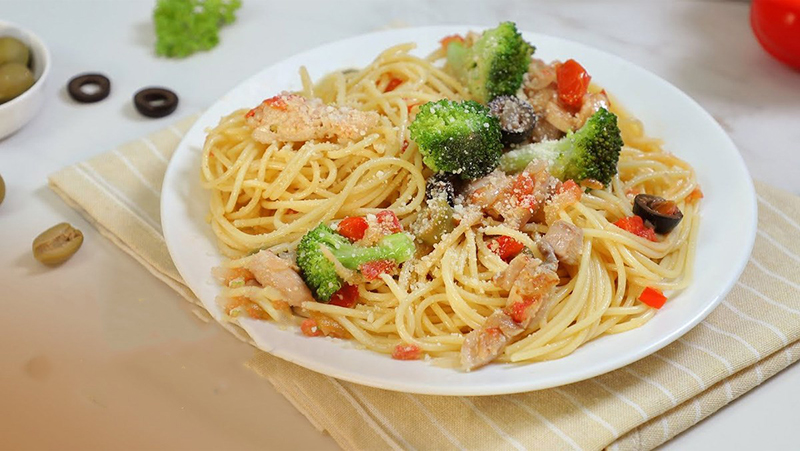 Món pasta rau củ đơn giản kiểu Ý thơm ngon