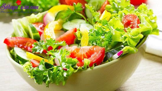 Nước kiềm mạnh dùng trộn salad có thể làm tăng hương vị của giấm giúp món ăn ngon hơn