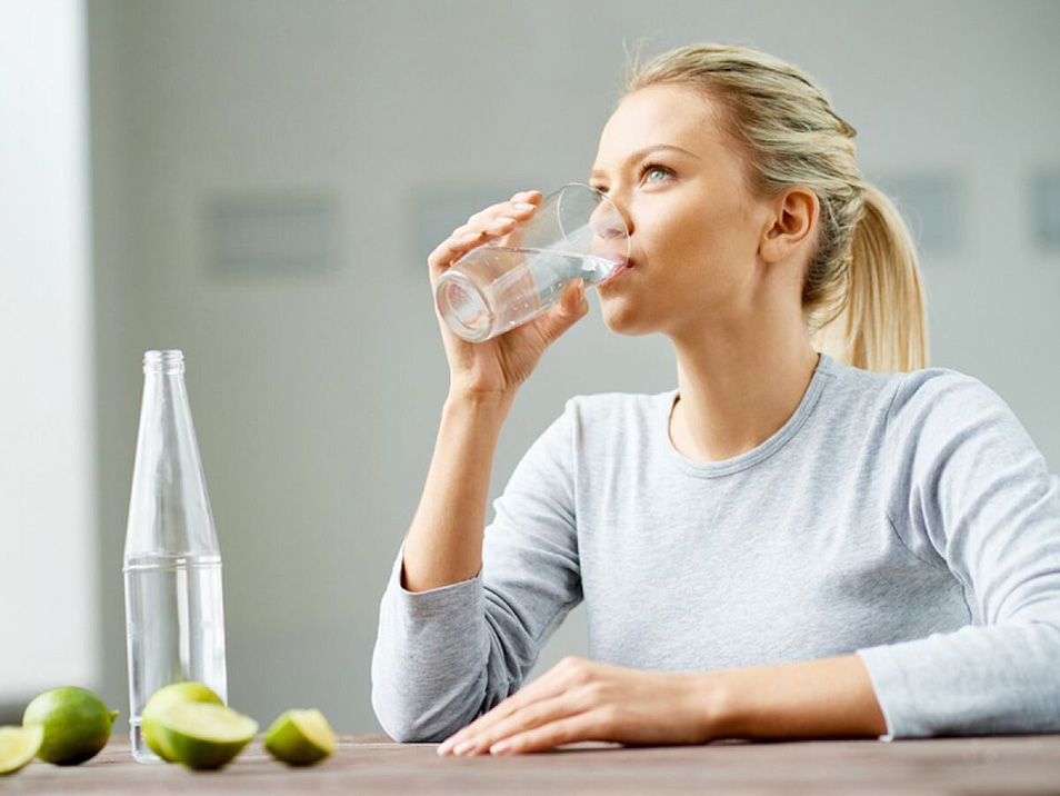Uống nước giảm cân vào sáng sớm để thải độc